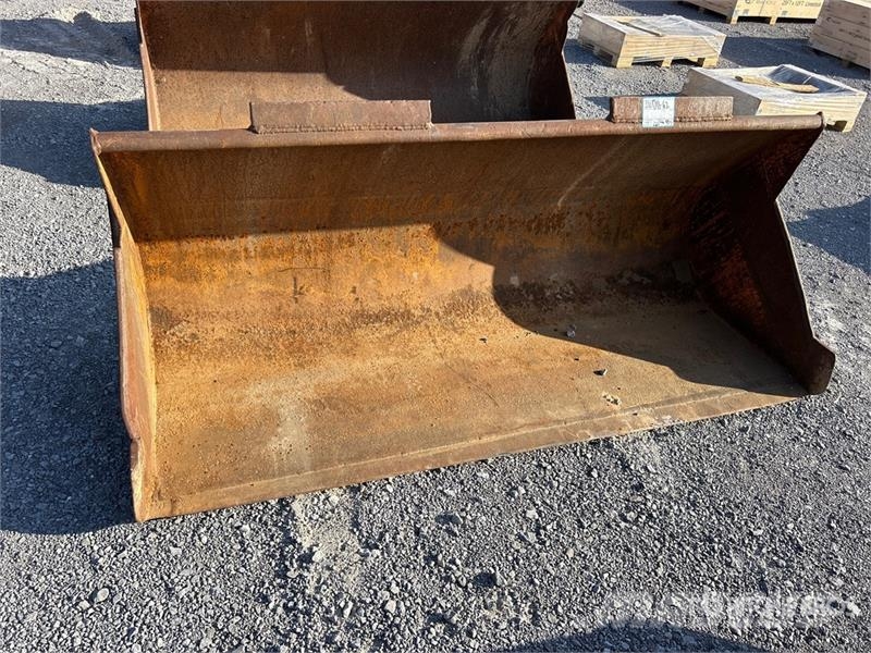 78 in Backhoe Loader Bucket - Fits Case 580 Žlice
