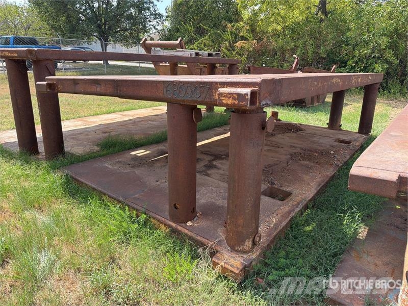 8 ft x 16 ft (7 in Wall) Trench Shield Rezervni delovi i oprema za bušenje