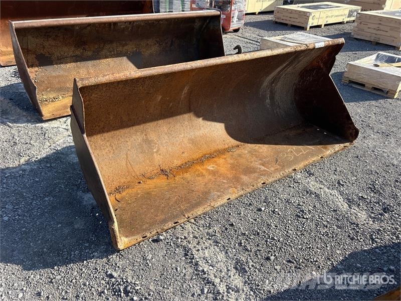 80 in Backhoe Loader Bucket - Fits Case 5 Kašike / Korpe