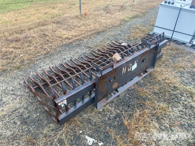  80 in Skid Steer Root Rake Rastrilladoras y rastrilladoras giratorias