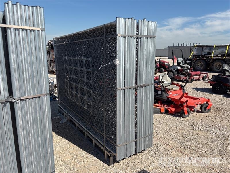  9 ft 7 in x 5 ft 10 in Chain Link Site Fence Other components