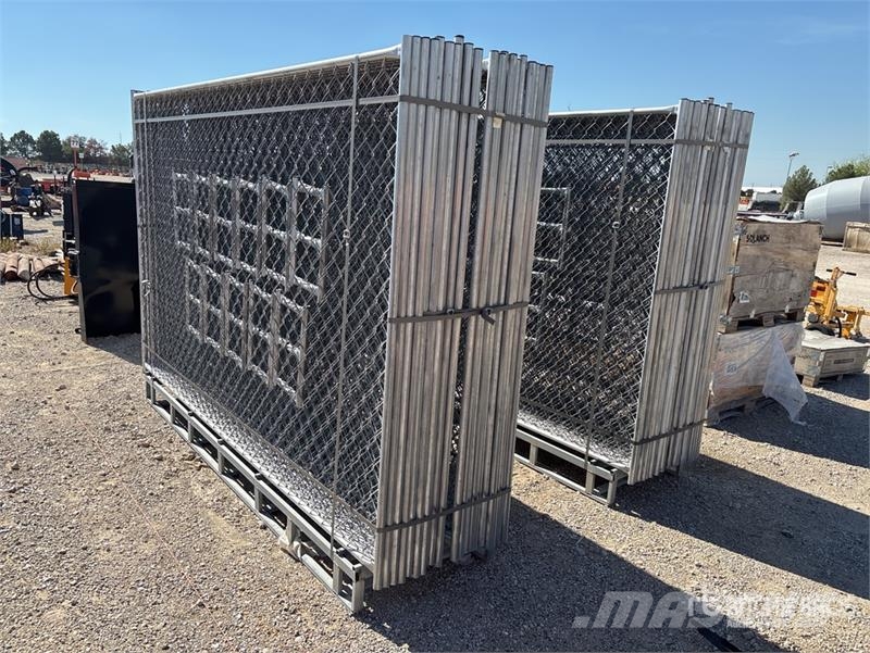  9 ft 7 in x 5 ft 10 in Chain Link Site Fence Other components