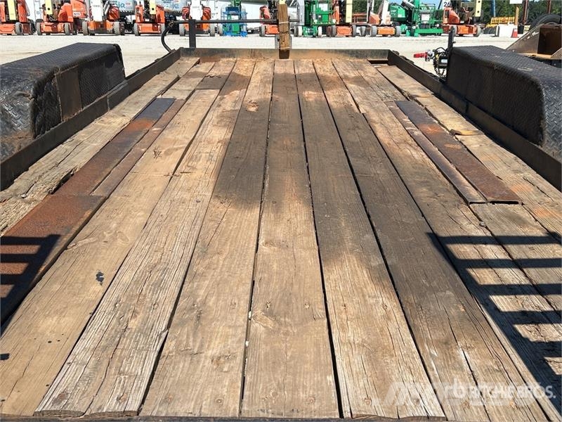 A&F 18 ft T/A Equipment Trailer Prikolice za prevoz vozil