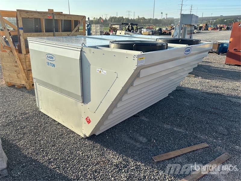 AAON RN-018-3-0-GABY-V0-21-0000-A 18 ton Rooftop U Topení a zařízení pro rozmrazování
