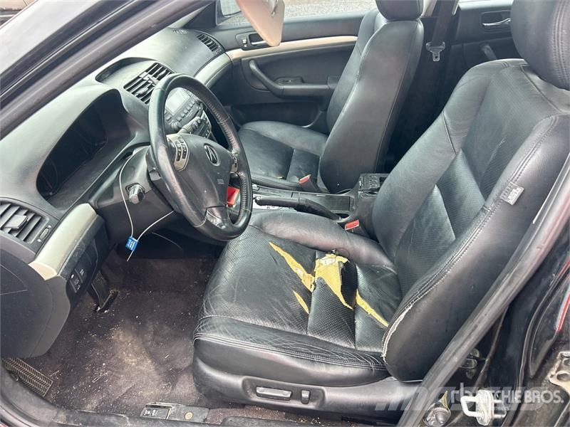 Acura TSX سيارات