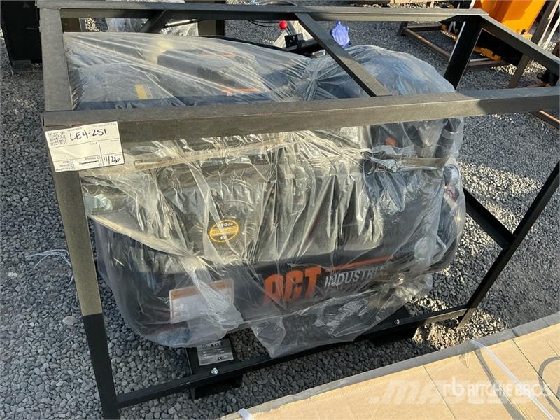 AGT AC 40 gal Air Compressor (Unused) 콤푸레샤