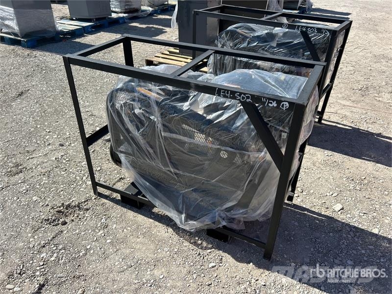 AGT AC 40 gal Air Compressor (Unused) 콤푸레샤