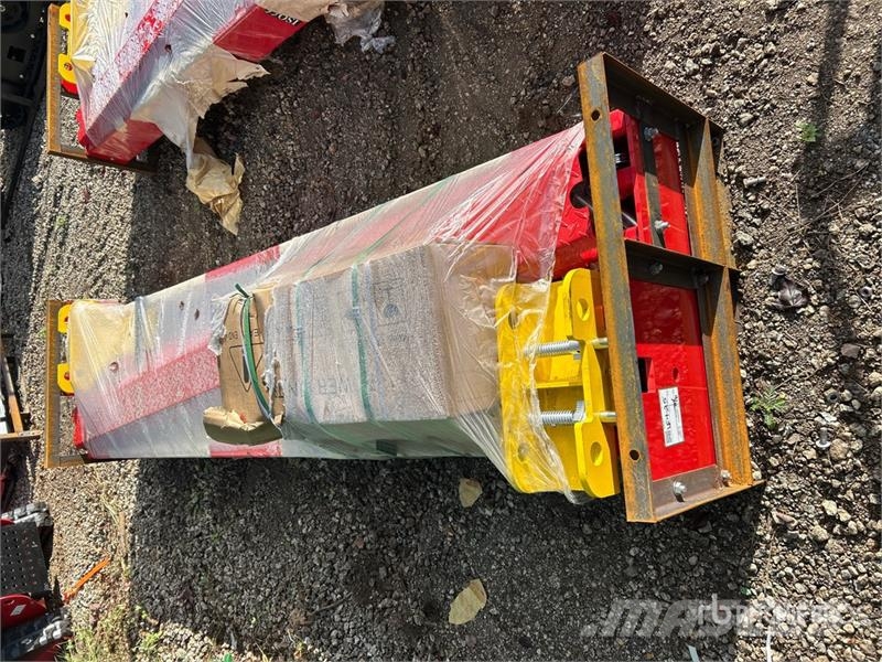 AGT ATK-B1000 2 Post 10000 lb Vehicle Lift (Unused) Otros