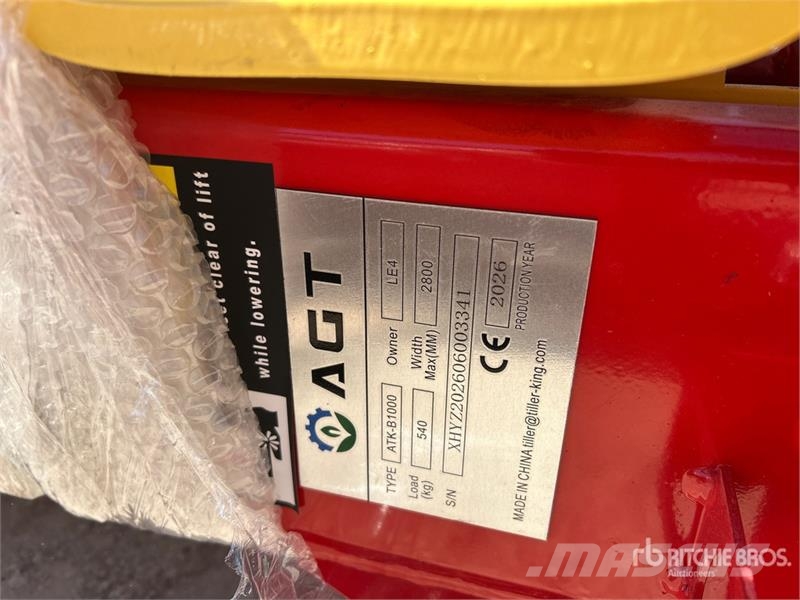 AGT ATK-B1000 2 Post 10000 lb Vehicle Lift (Unused) معدات البناء - غير ذلك