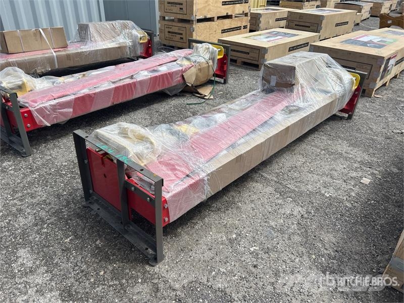 AGT ATK-B1000 2 Post 10000 lb Vehicle Lift (Unused) 건설 장비 - 기타