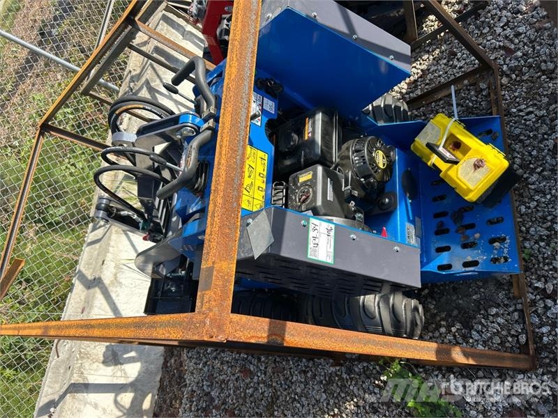 AGT MX-MRW14 Mini Skid Steer Loader (Unused) Minicargadoras