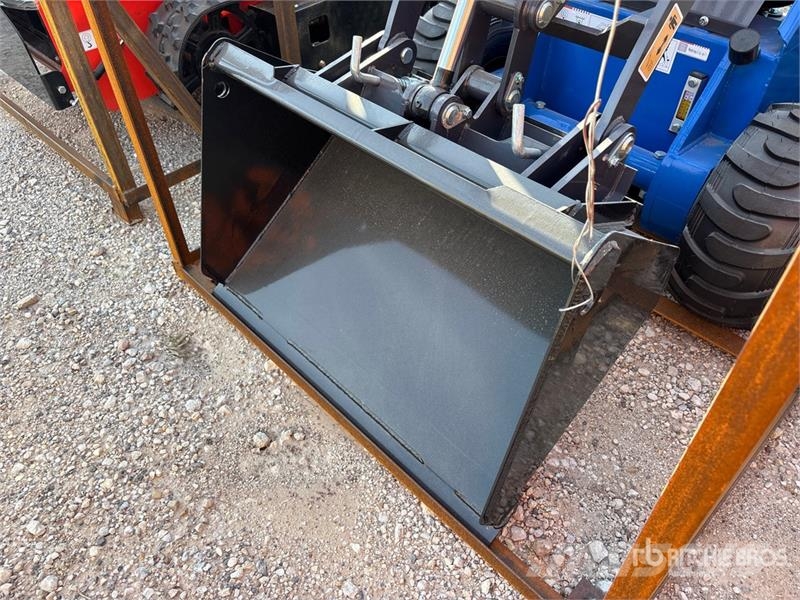 AGT MX-MRW14 Mini Skid Steer Loader (Unused) スキッドステアローダー