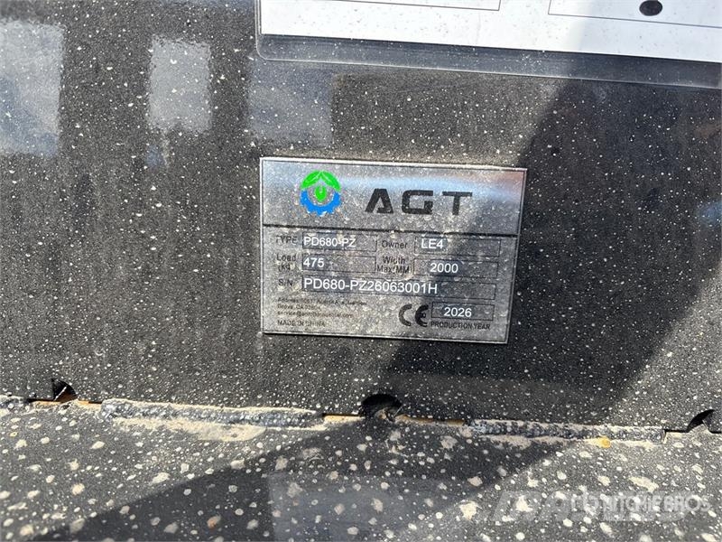 AGT PD680-PZ Skid Steer Post Driver (Unused) 울타리(펜싱) 장비