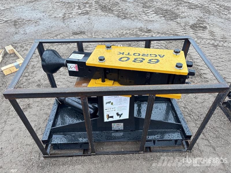 AGT PD680-PZ Skid Steer Post Driver (Unused) Fencing equipment