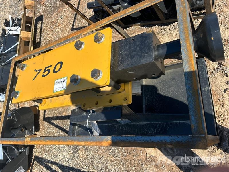 AGT PD750-PZ Skid Steer Post Pounder (Unused) Altri componenti