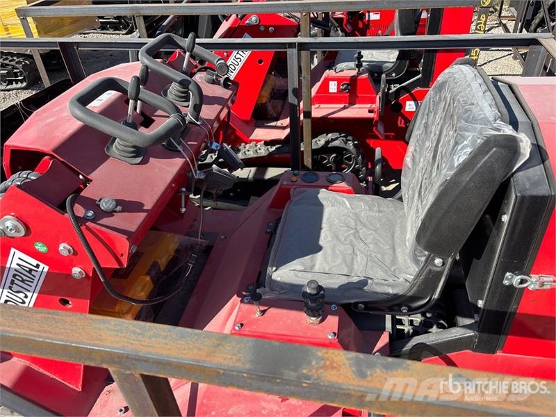 AGT SDA140T Mini Compact Track Loader (Unused) Kompaktlastere