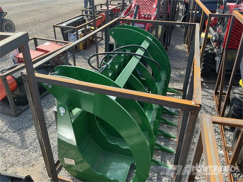 AGT SRR72 72 in Root Skid Steer Bucket (Unused) Грейферы