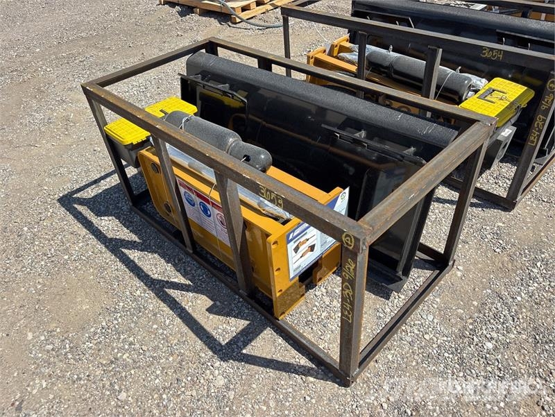 AGT SSHH680 Skid Steer Breaker (Unused) Čekići