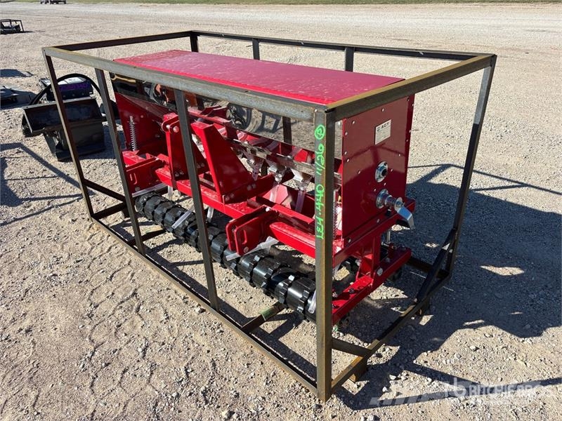 AGT STSD10 3-Point & Skid Steer Seeder (Unused) ドリル