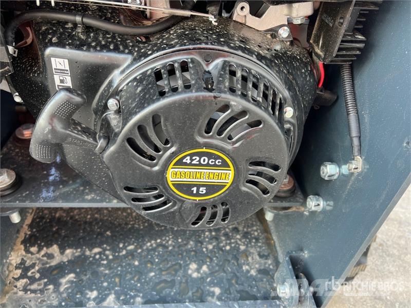 AGT YSRT14 Chargeuse compacte
