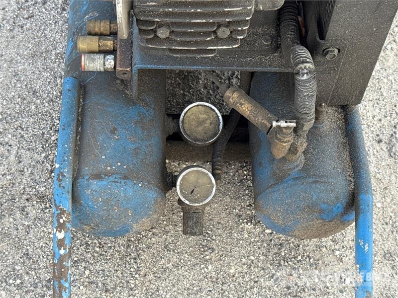  Air Compressor مكابس