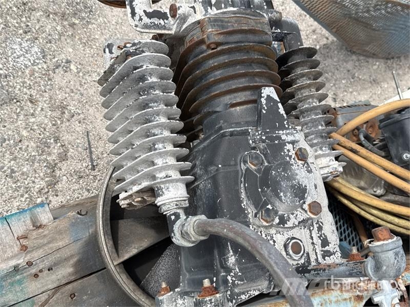  Air Compressor Compressors