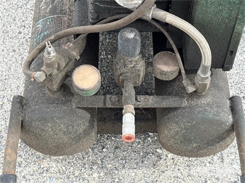  Air Compressor مكابس