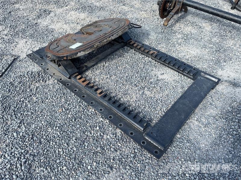 Air sliding Fifth Wheel Wrecker Attachment 其他組件