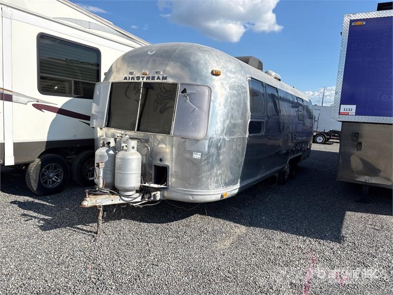  Airstream 25 ft T/A Travel Trailer Druge prikolice