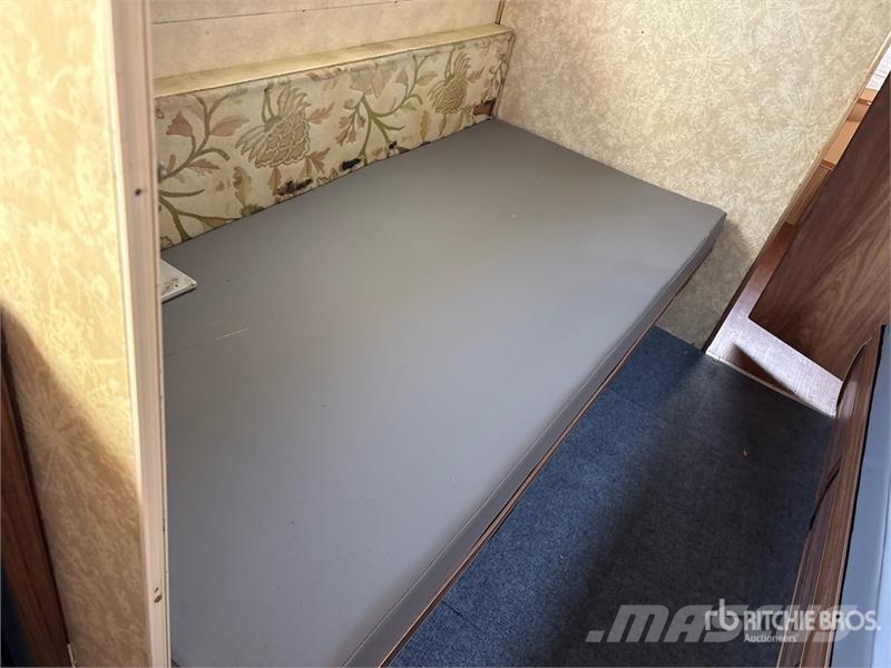  Airstream 25 ft T/A Travel Trailer Druge prikolice