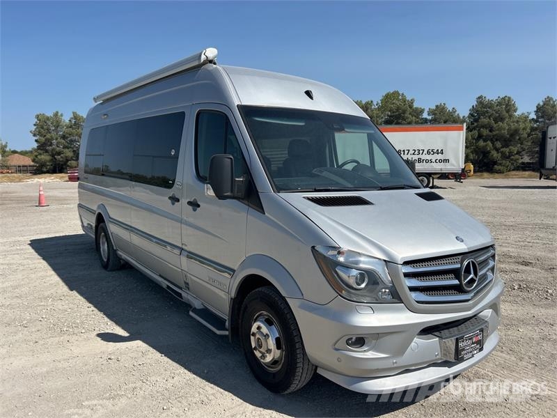  Airstream Interstate 24 GL 9 Passenger Van Carrinhas de caixa fechada