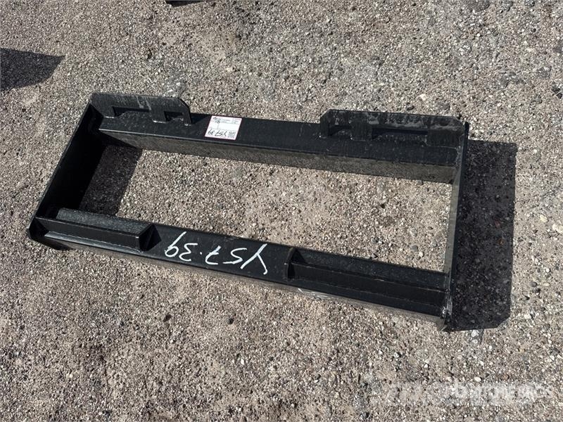 All-Star 46 in Skid Steer Attachment Mounting Plat Компоненты строительной техники
