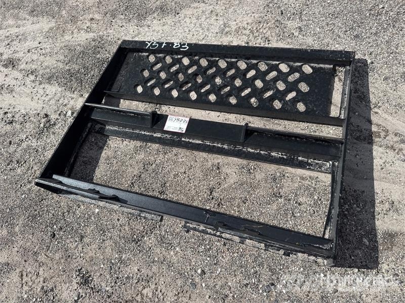  All-Star 46 in Skid Steer Fork Frame (Unused) Horquillas
