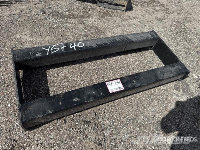 All-Star 46 in Skid Steer Attachment Mounting Plat Компоненты строительной техники