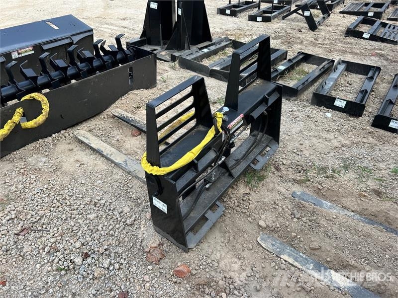 All-Star 48 in Hydraulic Skid Steer Forks Fourche