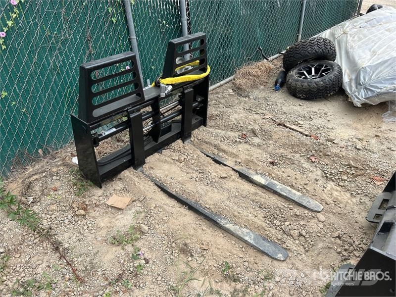  All-Star 48 in Hydraulic Skid Steer Forks Fourche