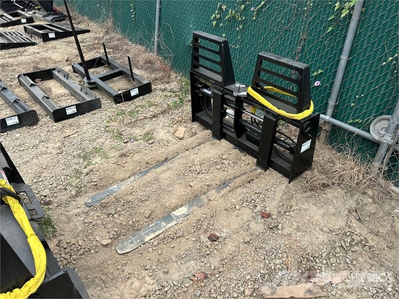  All-Star 48 in Hydraulic Skid Steer Forks Fourche