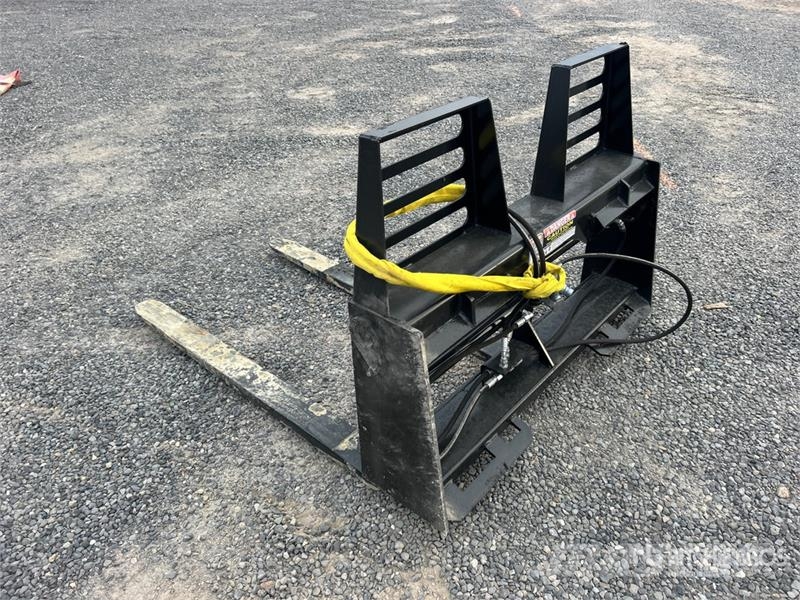 All-Star 48 in Skid Steer Forks (Unused) Garfos