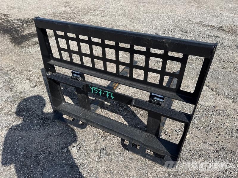 All-Star 48 in Skid Steer Forks (Unused) Паллетные вилы для фронтальных погрузчиков