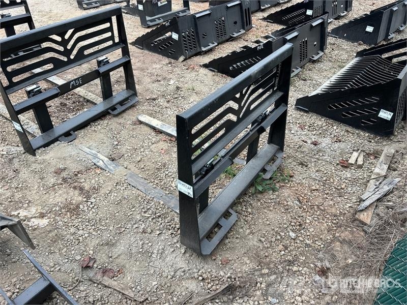 All-Star 48 in Skid Steer Forks Fourche