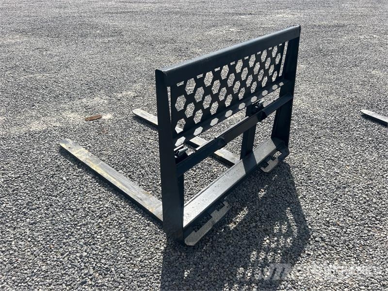  All-Star 48 in Skid Steer Forks (Unused) フォーク