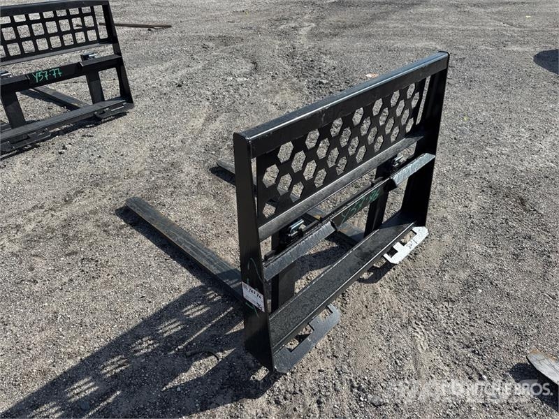 All-Star 48 in Skid Steer Forks (Unused) Tõstekahvlid