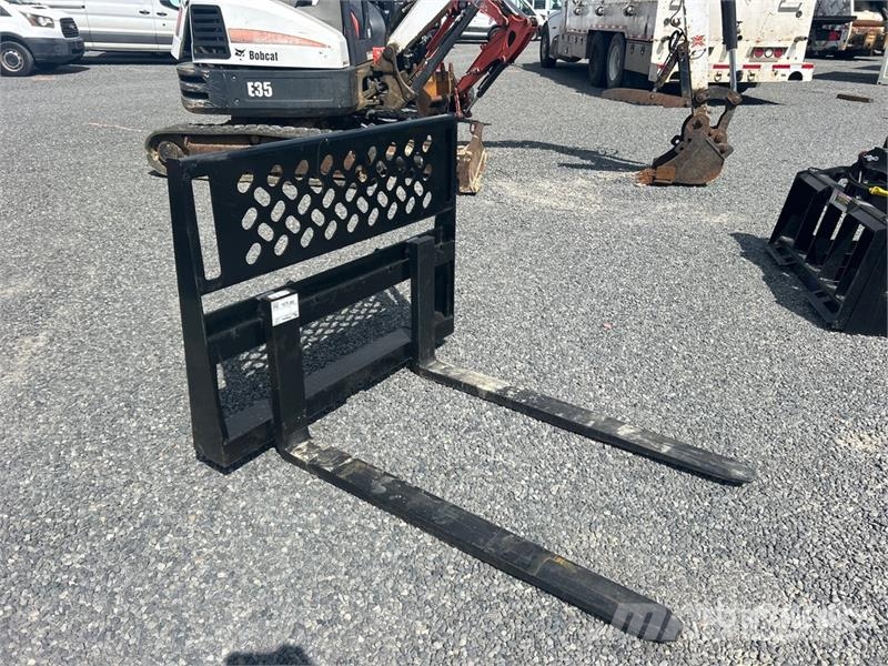  All-Star 48 in Skid Steer Forks (Unused) フォーク