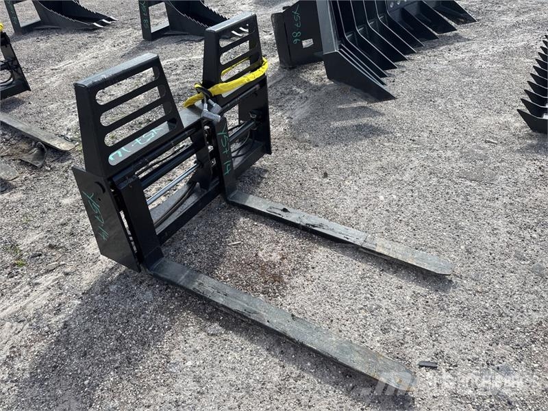 All-Star 48 in Skid Steer Forks (Unused) Паллетные вилы для фронтальных погрузчиков