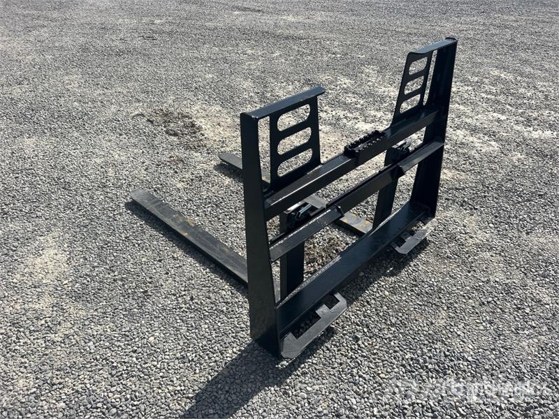 All-Star 48 in Skid Steer Forks (Unused) フォーク