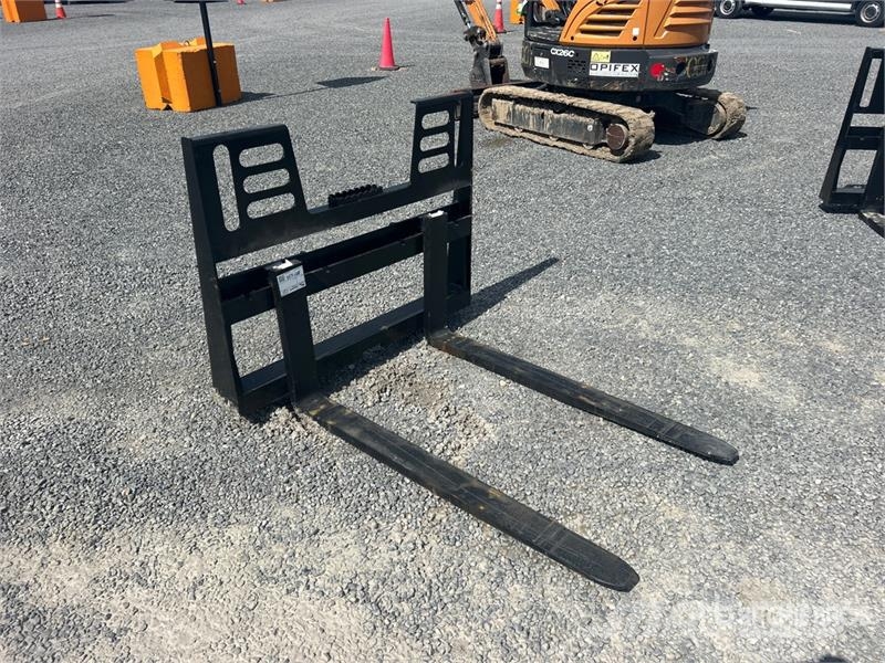 All-Star 48 in Skid Steer Forks (Unused) フォーク
