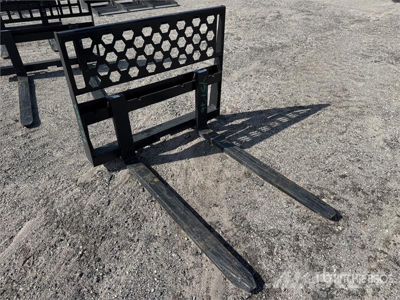 All-Star 48 in Skid Steer Forks (Unused) Tõstekahvlid