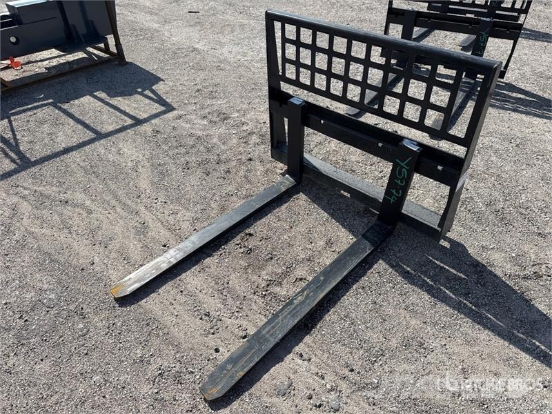 All-Star 48 in Skid Steer Forks (Unused) Tõstekahvlid