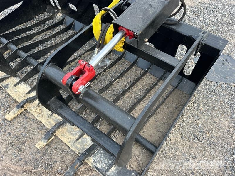 All-Star 68 in Skeleton Skid Steer Grapple (Unused Grabeži