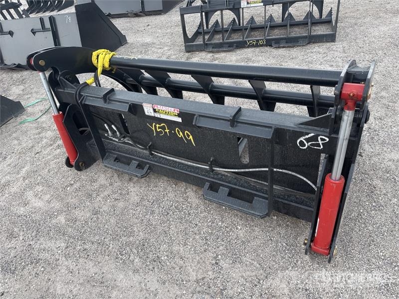 All-Star 68 in Skid Steer Root Rake (Unused) Rateau faneur
